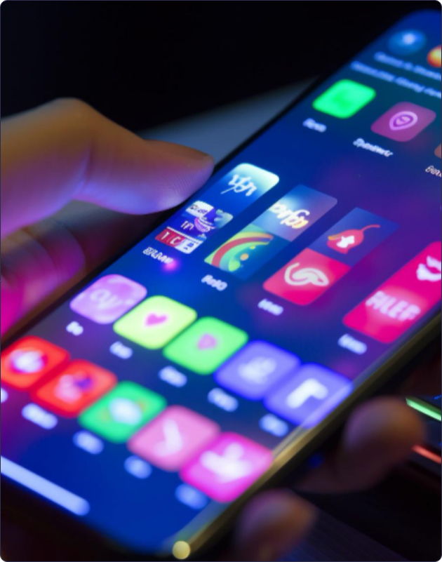 fusionner deux photos contenu des medias sociaux